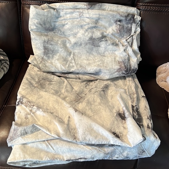 Urban Outfitters tie dye duvet cover size full - Picture 2 of 4